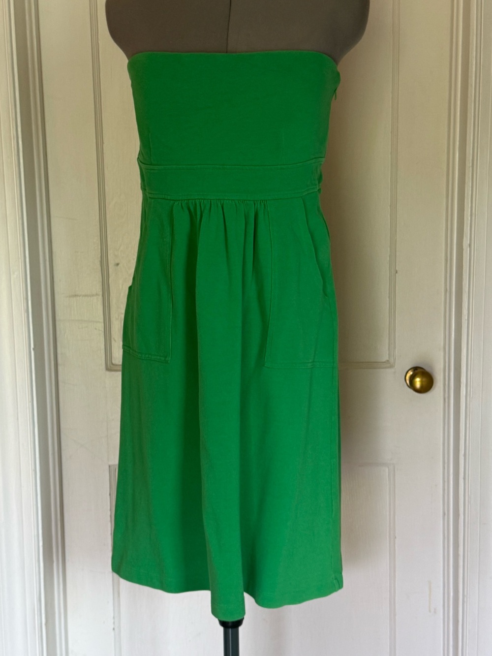 Kelly green pique strapless sundress with POCKETS